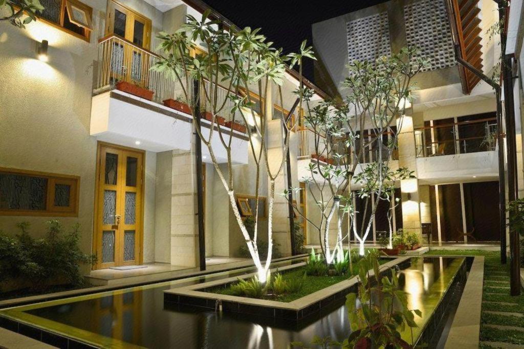 Hotel Tibera Taman Cibeunying Бандунг Экстерьер фото
