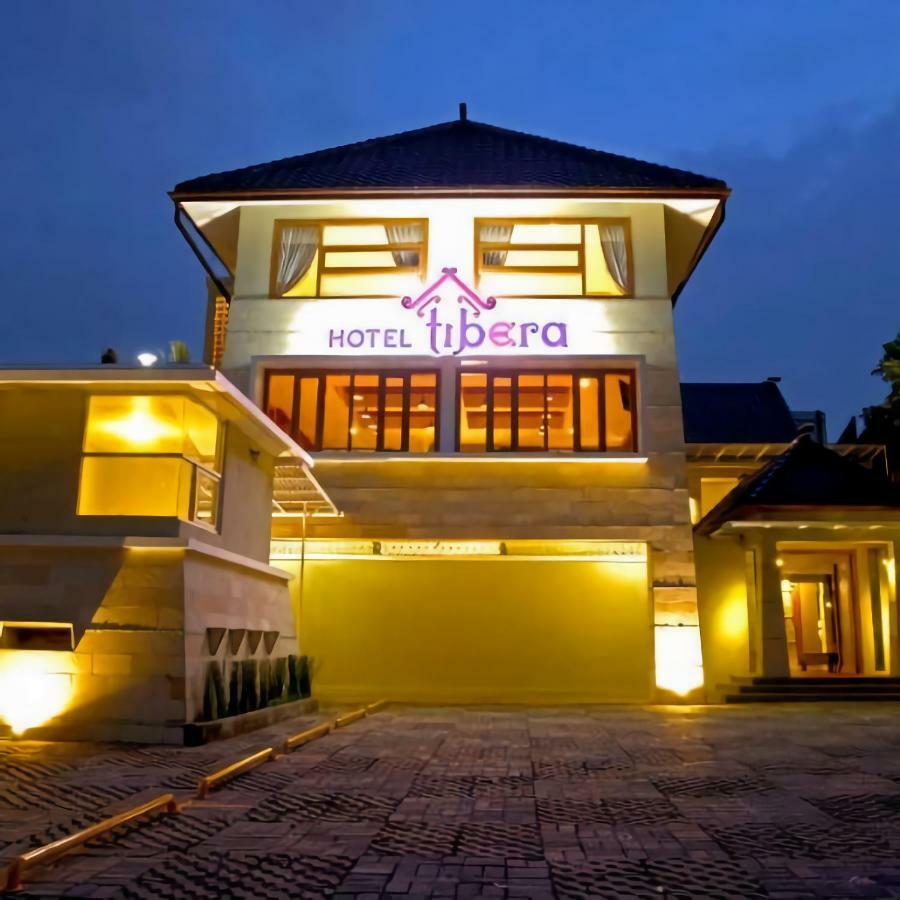 Hotel Tibera Taman Cibeunying Бандунг Экстерьер фото